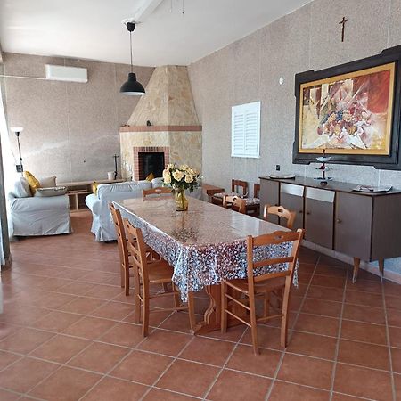Pm 1 Via Ovidio Guest House ลีโปราโน ภายนอก รูปภาพ